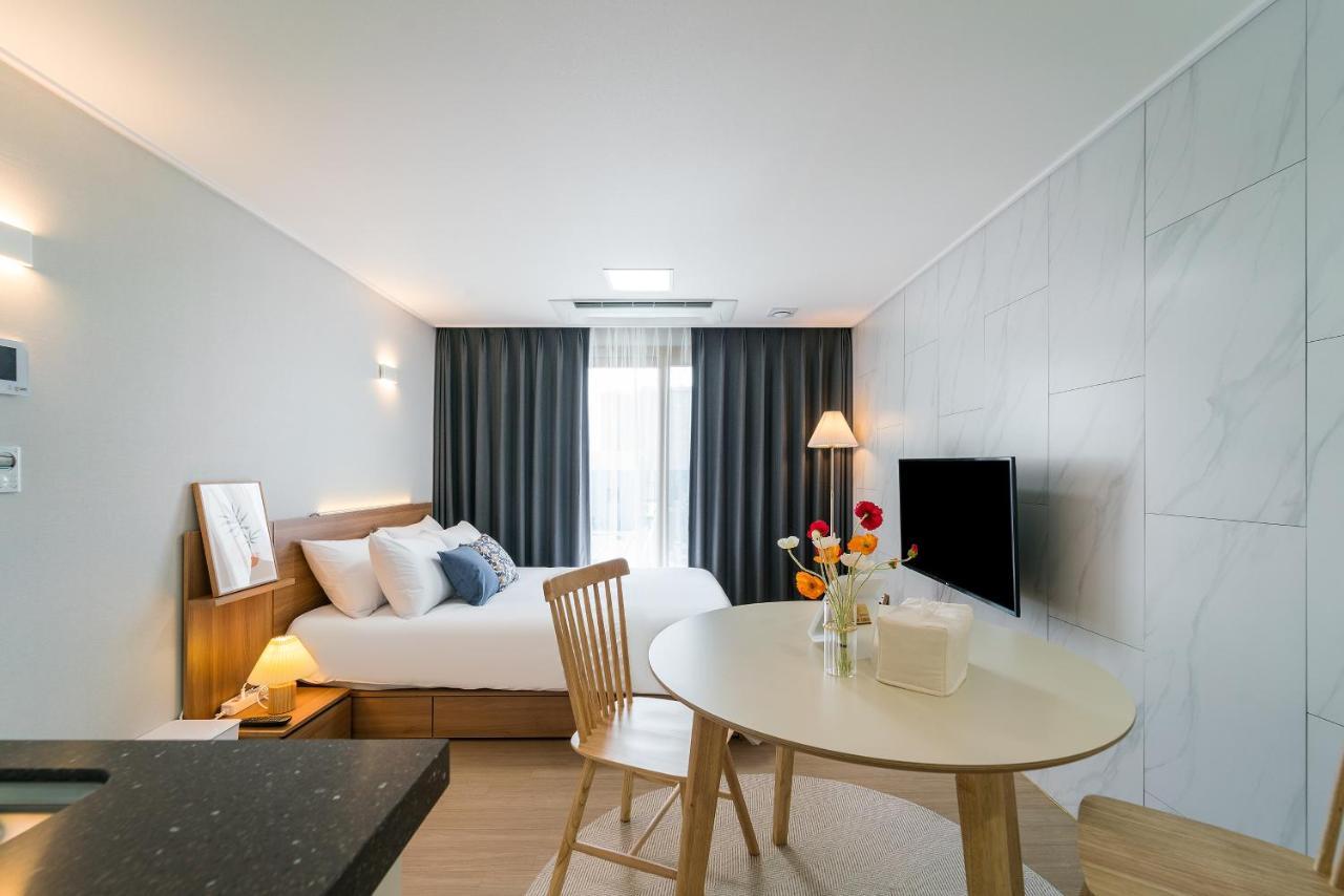 Urbanstay Jeju Airport Zewnętrze zdjęcie
